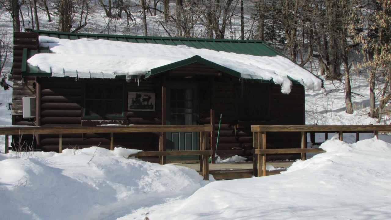 Spearfish Canyon Lodge מראה חיצוני תמונה